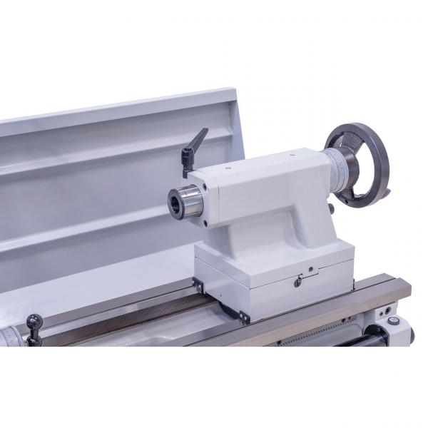 The robust tailstock with quill holder MK4 can be adjusted for taper turning